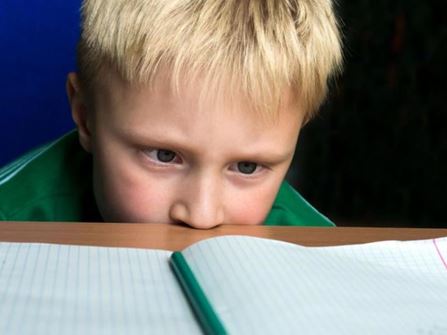 Υπερκινητικό παιδί: Διάβασμα, δυσκολίες και συμβουλές
