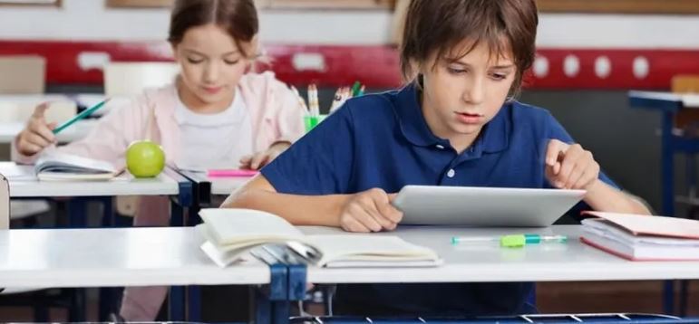 Από τα tablets στα βιβλία: Η μεγάλη εκπαιδευτική ανατροπή της Νορβηγίας